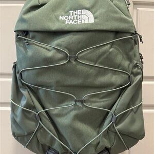 The North Face Men's Borealis Bag green